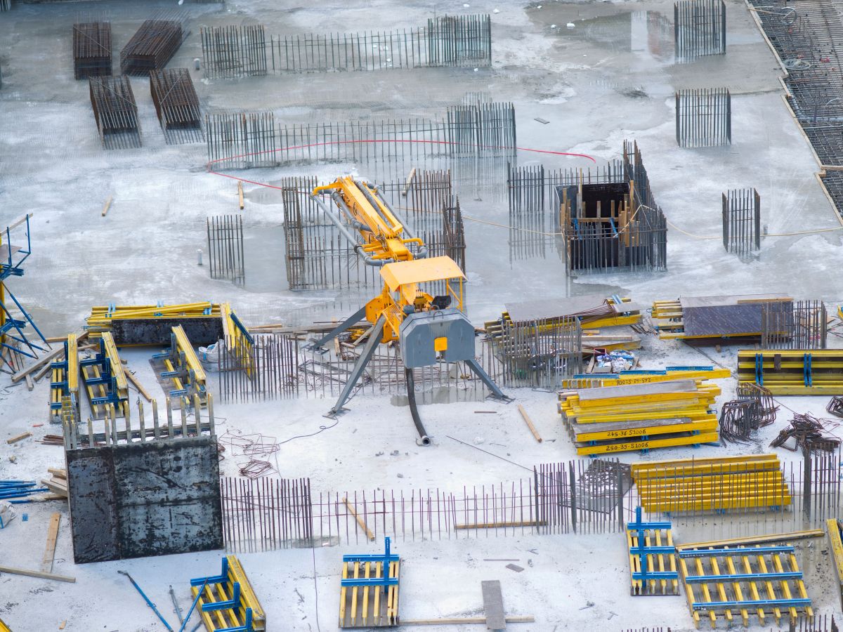 How to Deal with an Unfinished Construction Project You Already Paid&nbsp;For
